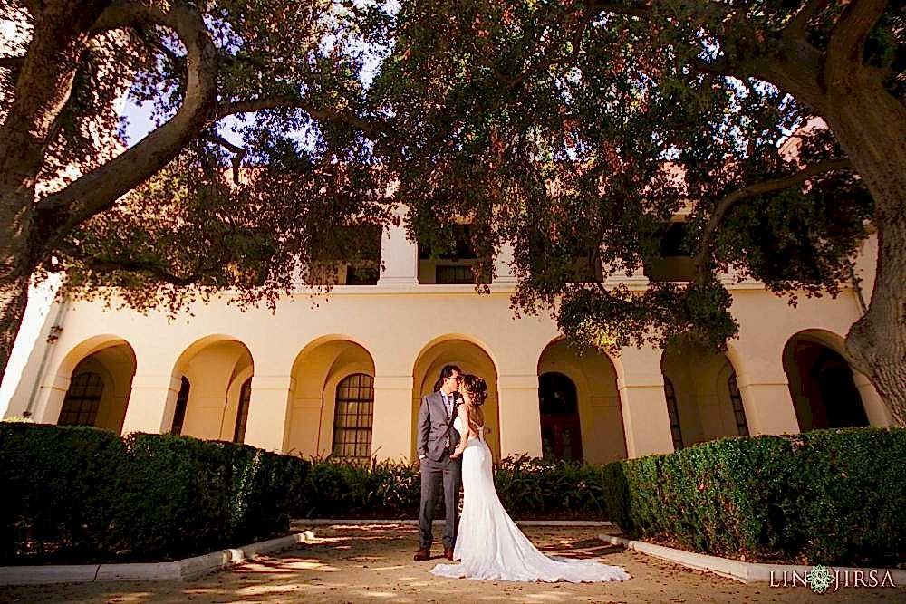 015 pasadena city hall first look wedding photography 2000x1333