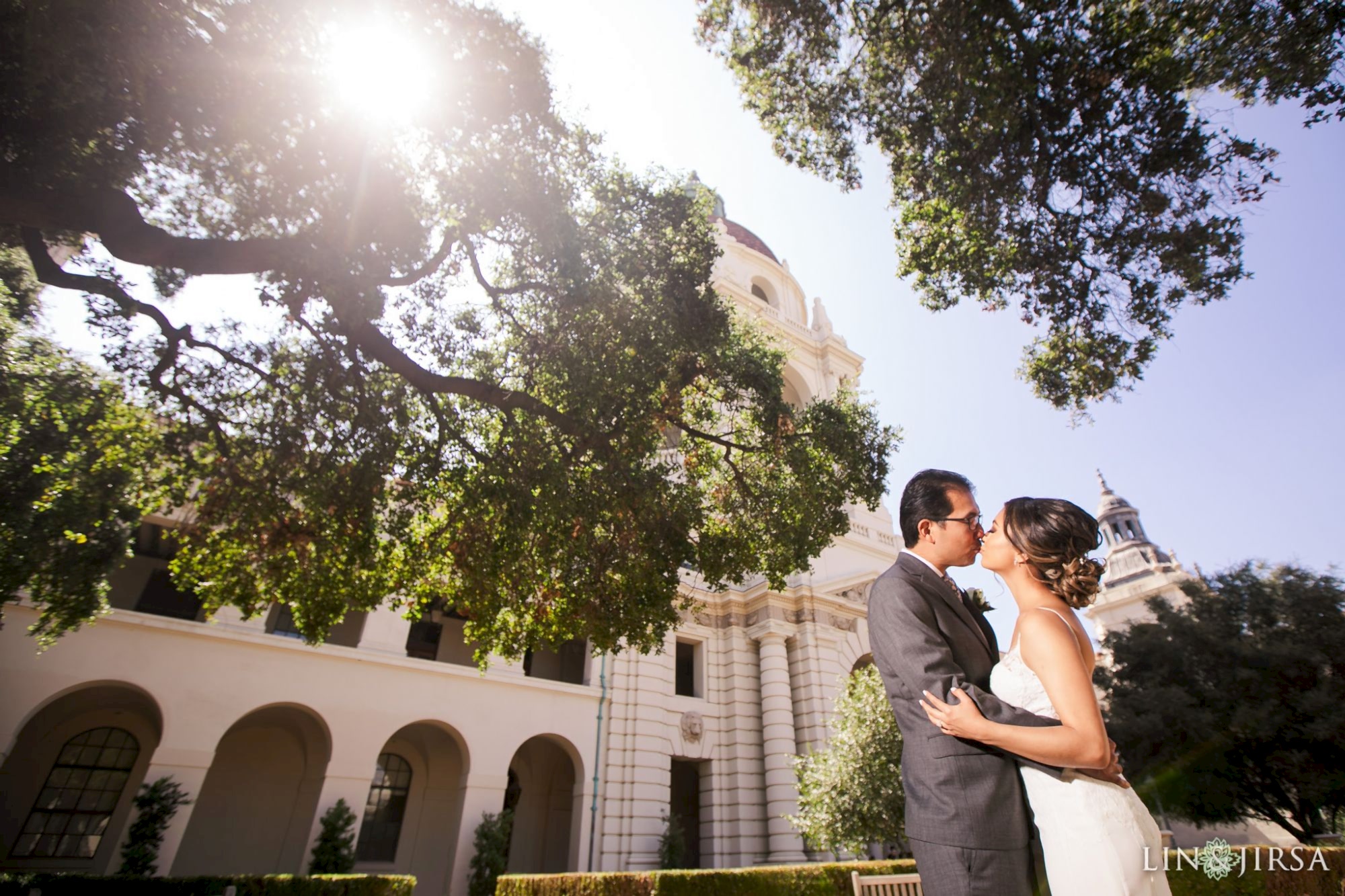 016 pasadena city hall first look wedding photography 2000x1333