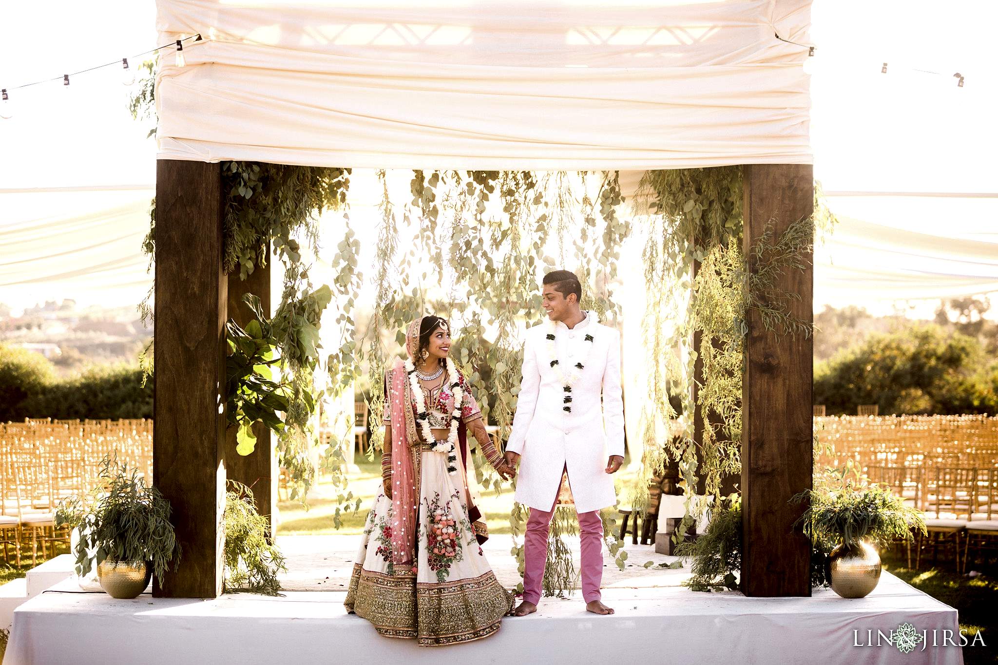 07-ethereal-open-air-resort-wedding-photography