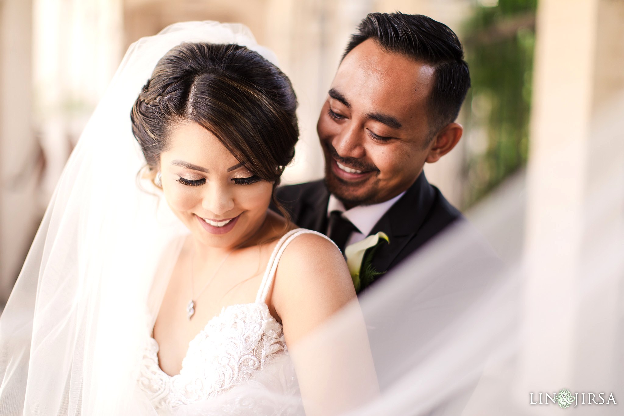 the ebell of los angeles wedding couple session veil