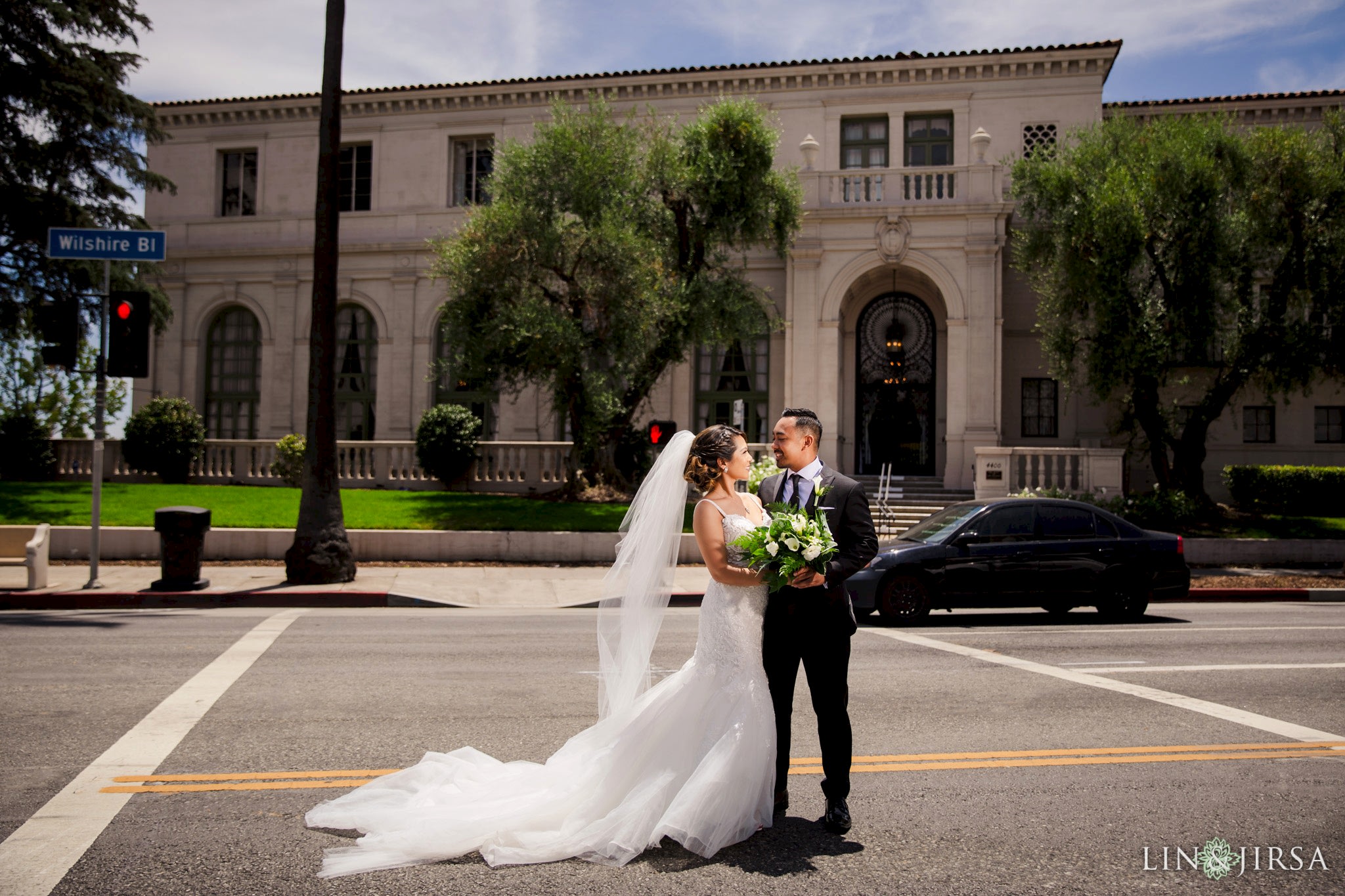 the ebell of los angeles wedding couples street