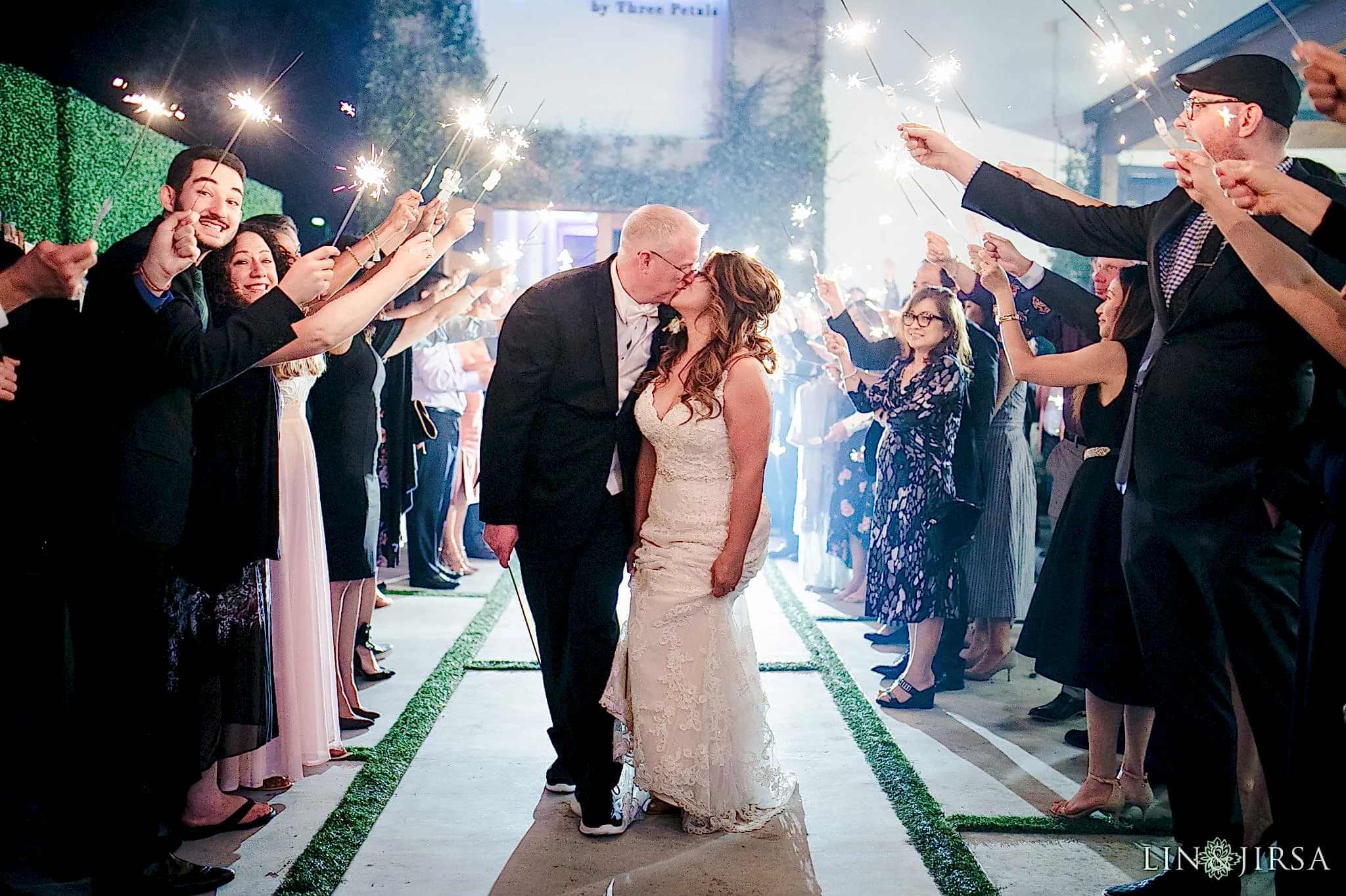 23 venue by three petals huntington beach wedding photography 1 23 venue by three petals huntington beach wedding photography 1