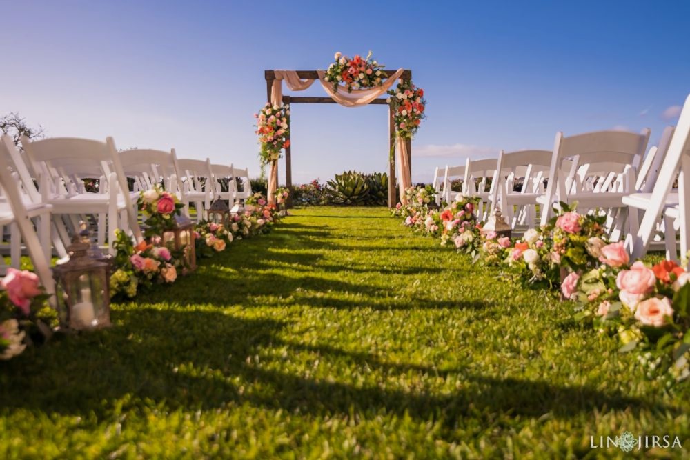 Ceremony Flowers Flower Allie Ritz Calrton Laguna Niguel Wedding Photography 1000x667 Ceremony Flowers Flower Allie Ritz Calrton Laguna Niguel Wedding Photography 1000x667