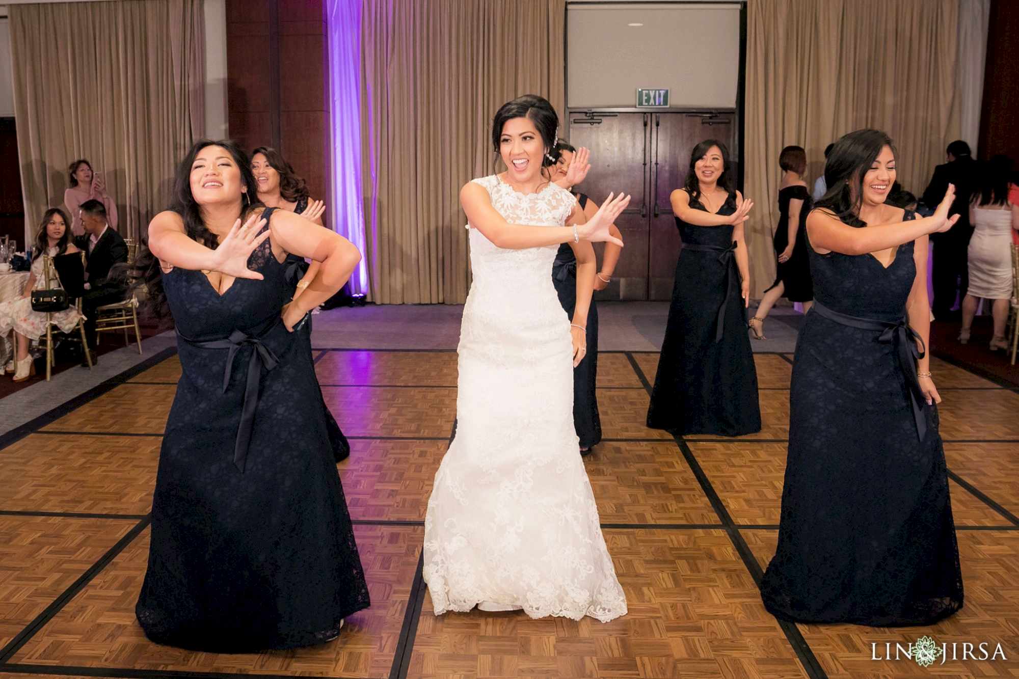 hyatt regency mission bay san diego wedding photography dancing