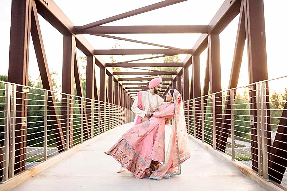 loveleen sari place loveleen sari place